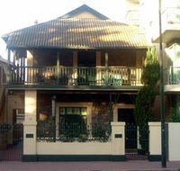 Grandview House Apartments - Glenelg - Sunshine Coast Tourism