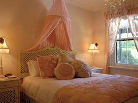 Jasmine's Cottage - Sunshine Coast Tourism 1