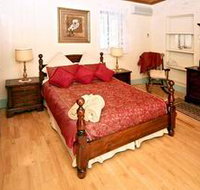 Karinga Park Coach House - Holiday Sunshine Coast