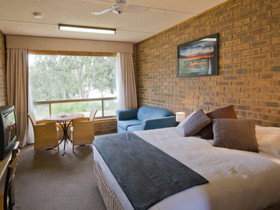 Mannum Motel - Sunshine Coast Tourism 1