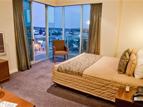 Port Lincoln Hotel - Sunshine Coast Tourism 3