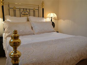 St Marks Church Apartment - Sunshine Coast Tourism 3