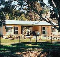 SunnyBrook Bed and Breakfast - Sunshine Coast Tourism