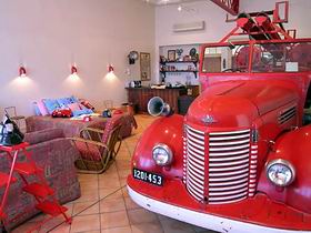 The Fire Station Inn - Fire Engine Suite - Holiday Sunshine Coast 1