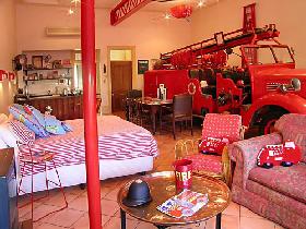 The Fire Station Inn - Fire Engine Suite - Holiday Sunshine Coast 2