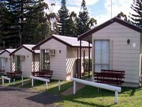Victor Harbor Beachfront Holiday Park - Sunshine Coast Tourism 0