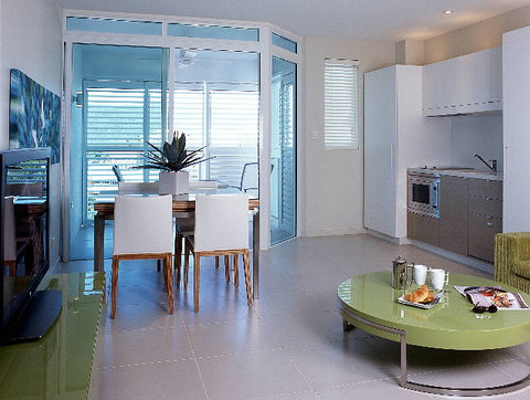 201 Lake Street - Sunshine Coast Tourism 0