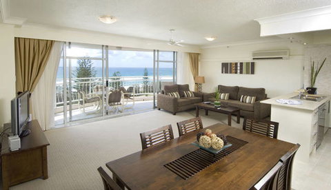 2nd Avenue Beachside Apartments - Holiday Sunshine Coast 4