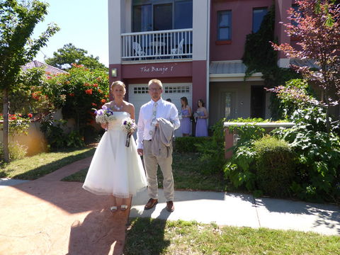 A Colourcity Apartments - Holiday Sunshine Coast 12