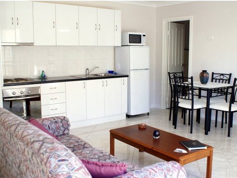 A Good Rest B&B - Holiday Sunshine Coast 2