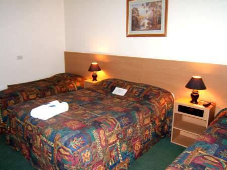 A Oscar Motel - Holiday Sunshine Coast 2
