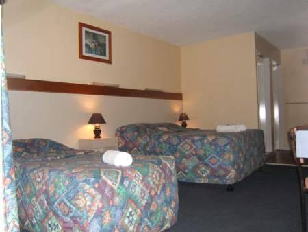 A Oscar Motel - Holiday Sunshine Coast 3