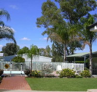 Aalbany Motel - Holiday Sunshine Coast