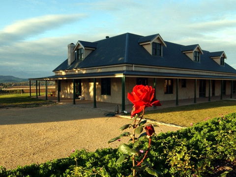 Abbotsford Country House - Holiday Sunshine Coast 1