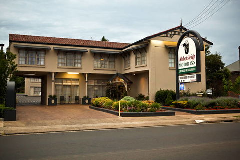 Abbotsleigh Motor Inn - Holiday Sunshine Coast 0