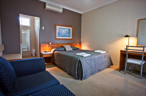 Abbotsleigh Motor Inn - Holiday Sunshine Coast 2