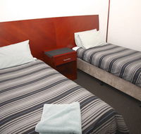 Across Country Motor Inn - Sunshine Coast Tourism