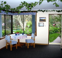 Adelaide Hills Bed  Breakfast Accommodation - Sunshine Coast Tourism