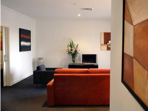 Adina Apartment Hotel Perth, Barrack Plaza - Sunshine Coast Tourism 1