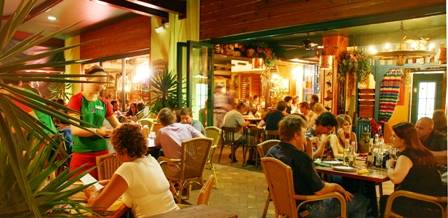 Airlie Beach Hotel - Holiday Sunshine Coast 7