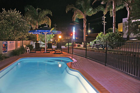 Albatross Holiday Units - Sunshine Coast Tourism 0