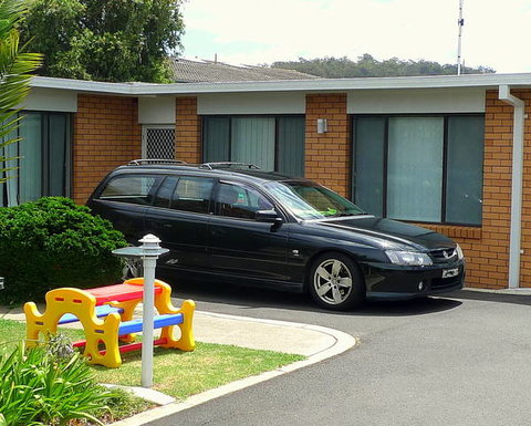 Albatross Holiday Units - Sunshine Coast Tourism 2