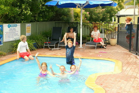 Albatross Holiday Units - Sunshine Coast Tourism 5