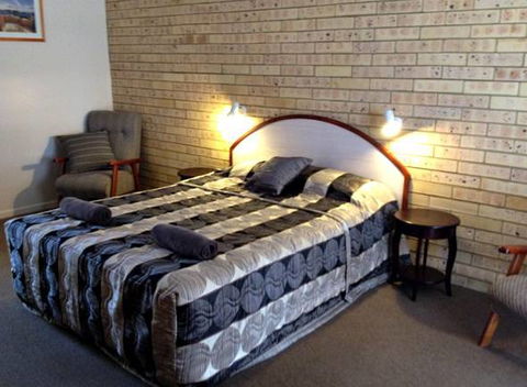 Albert Park Motor Inn - Holiday Sunshine Coast 0