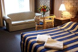 Albury Classic Motor Inn - Sunshine Coast Tourism 1