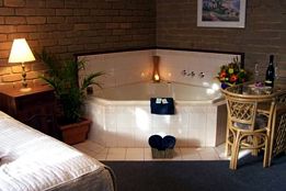 Albury Classic Motor Inn - Sunshine Coast Tourism 2