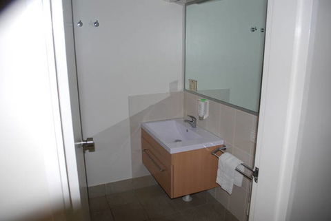 Albury Hume Inn Motel - Holiday Sunshine Coast 7