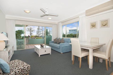 Alex Seaside Resort - Holiday Sunshine Coast 3