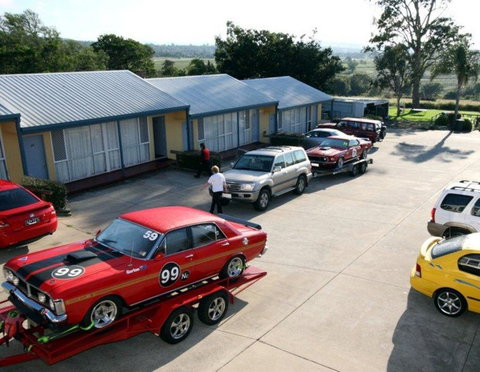 Alexander Motel & Peppercorn Restaurant - Sunshine Coast Tourism 4