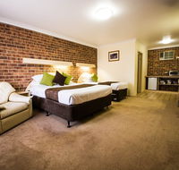 A-Line Motel - Sunshine Coast Tourism