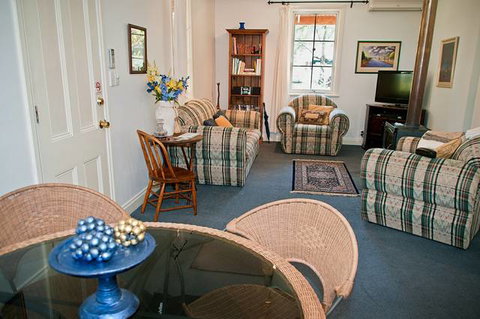 Amy's House - Sunshine Coast Tourism 1
