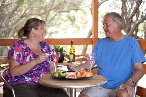 Anglesea Beachfront Caravan Park - Sunshine Coast Tourism 1