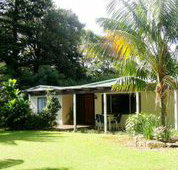 Anson Bay Lodge - Sunshine Coast Tourism