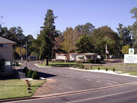 Apex Riverside Park - Sunshine Coast Tourism 0