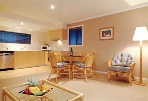 Aqualuna Beach Resort Coffs Harbour - Holiday Sunshine Coast 4