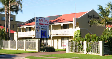 Argyle Terrace Motor Inn - Sunshine Coast Tourism 3