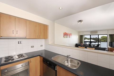 Assured Ascot Quays Apartment Hotel - Sunshine Coast Tourism 2