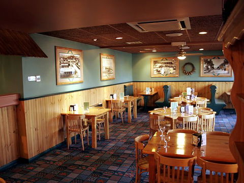 Astor Motor Inn - Holiday Sunshine Coast 2