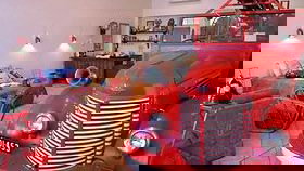 The Fire Station Inn - Fire Engine Suite - Holiday Sunshine Coast 4