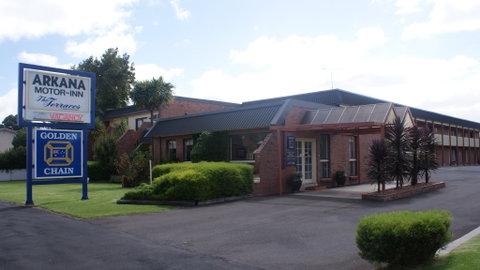 Arkana Motor Inn & Terrace Apartments - Sunshine Coast Tourism 3
