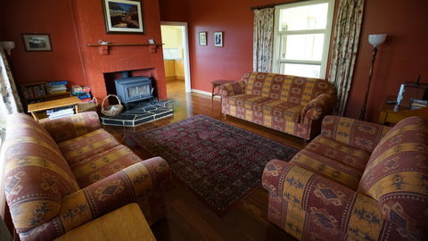 Southern Ocean Retreats - Deep Creek Homestead - Holiday Sunshine Coast 10