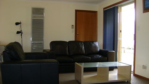 Apartments On Tolmie - Holiday Sunshine Coast 8