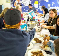 Adelaide Central YHA - Holiday Sunshine Coast