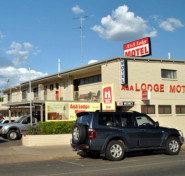 A  A Lodge Motel - Sunshine Coast Tourism