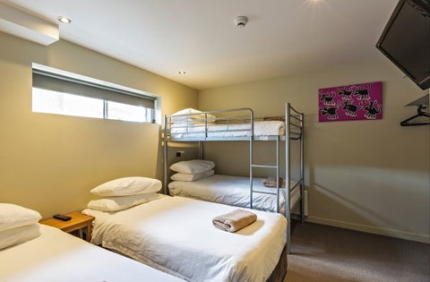 Altezza 1570 By Alpine Boutique Apartments - Sunshine Coast Tourism 8