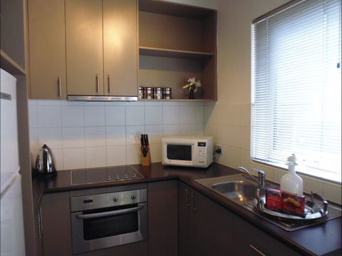 Apartments Of South Yarra - Holiday Sunshine Coast 1